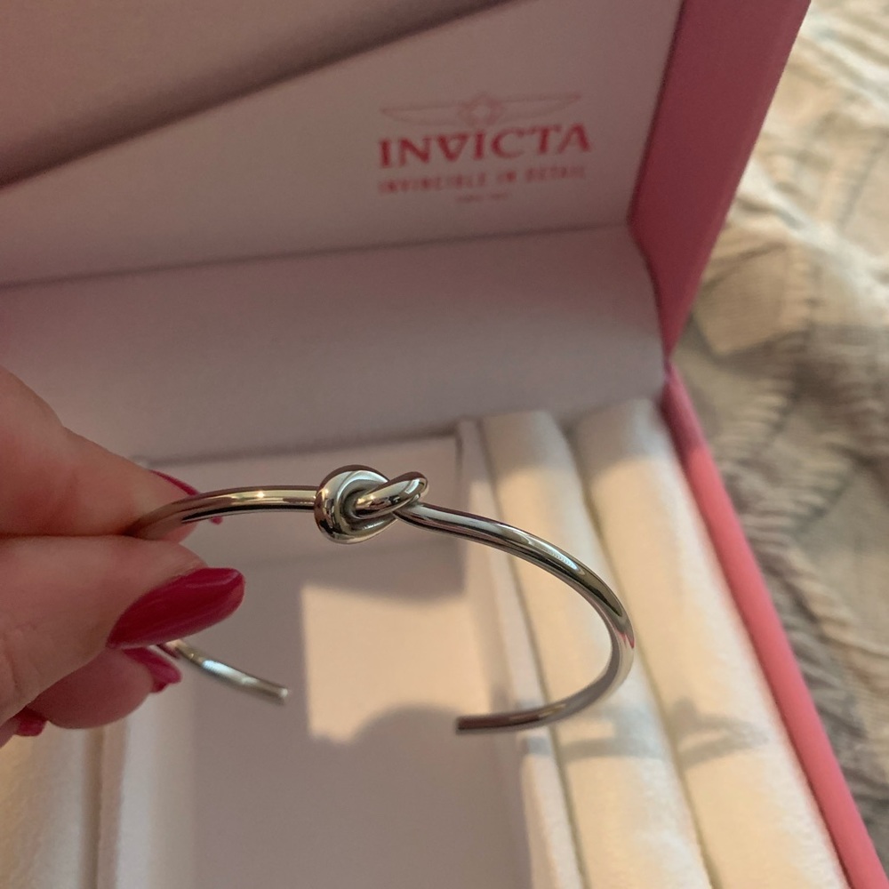 Invicta diamond woman’s watch. - Picture 5 of 6
